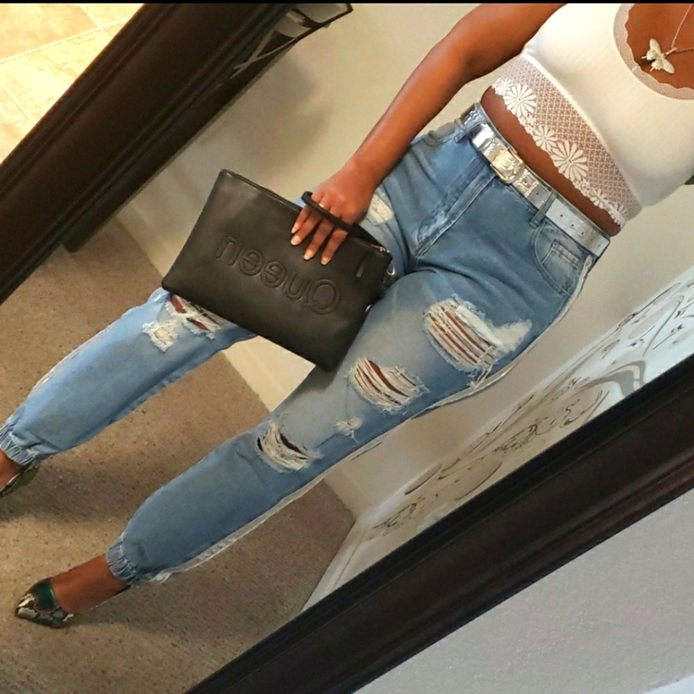 Gorgeous Bleach Wash Ripped Jeans